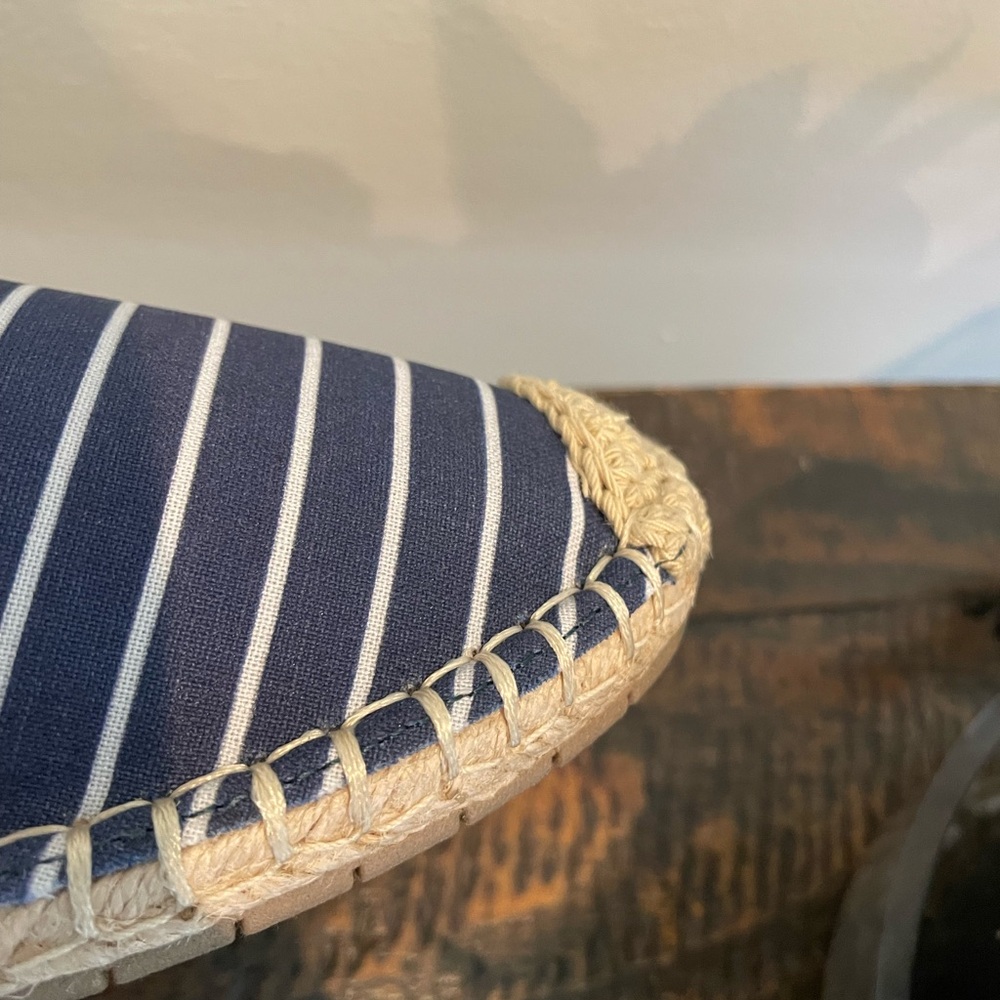 Style & Co. women’s Paminaa sandal created for Macys. Navy stripe . NWT - Picture 6 of 13